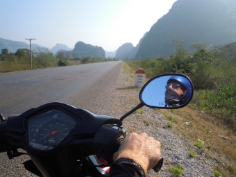 laos-loop-konglor-(5)